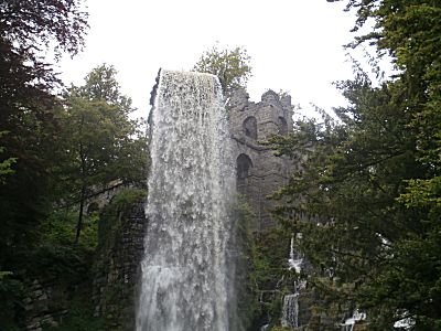 Het hoge aquaduct